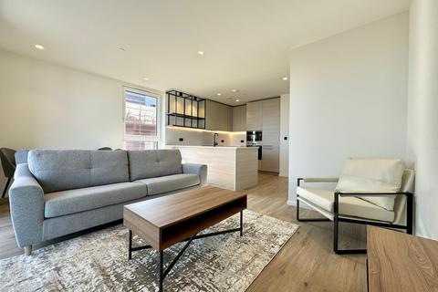 2 bedroom flat to rent, 5 Hemlock Street, Heron Wharf E14