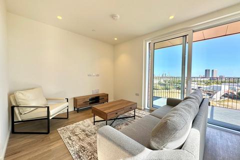 2 bedroom flat to rent, 5 Hemlock Street, Heron Wharf E14