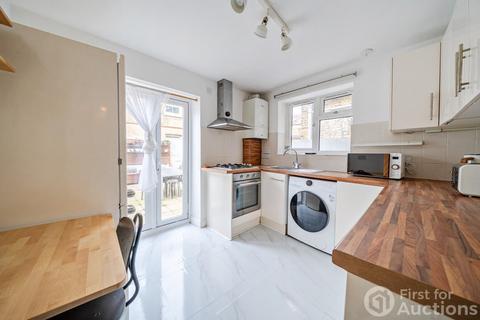 1 bedroom apartment for sale, Market Terrace, Albany Road, Brentford