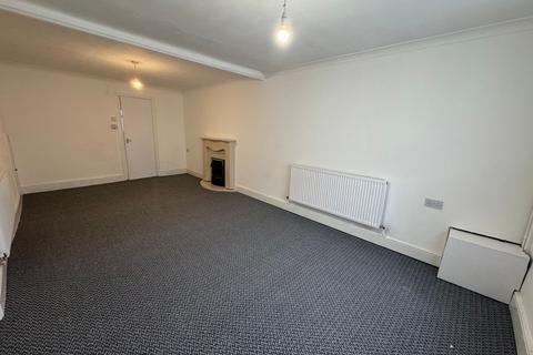 2 bedroom end of terrace house to rent, Broad Street, Dowlais, CF48