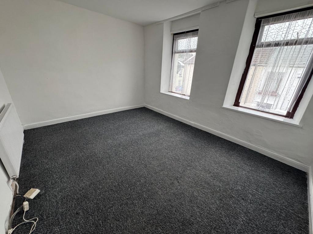 Front Bedroom 1