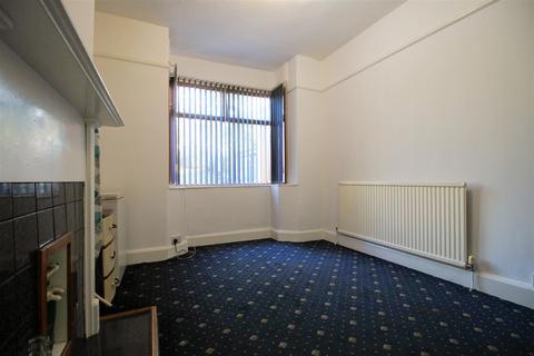 3 bedroom semi-detached house for sale, King Street, Dukinfield SK16