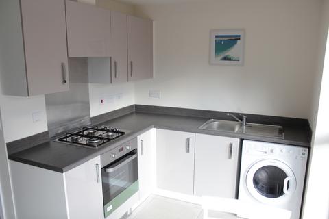 2 bedroom flat to rent, 17 Tawny Grove, Coventry, CV4 8NL