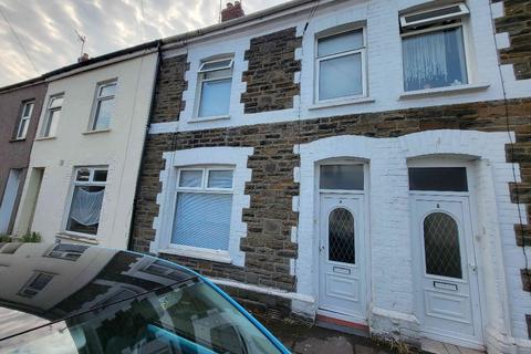 4 bedroom terraced house to rent, Cardiff CF24