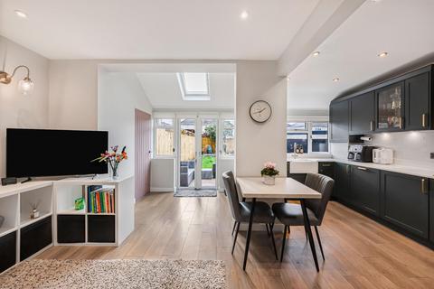 15 Counterpool Road, Bristol, BS15 8DQ