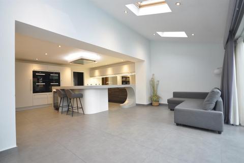 undefined, Main Street, Hatfield Woodhouse, Doncaster, DN7