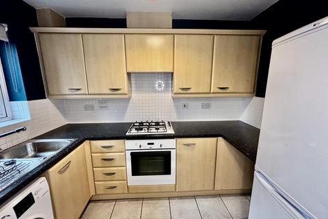 2 bedroom house to rent, Carnation Way, Nuneaton CV10