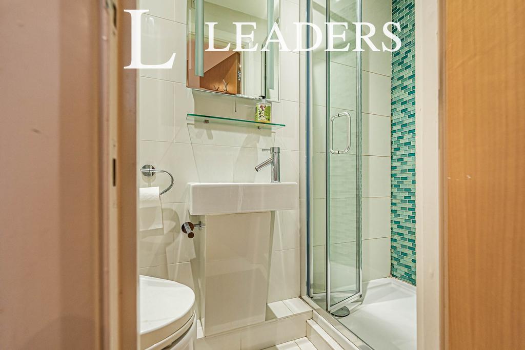 Bathroom (2)