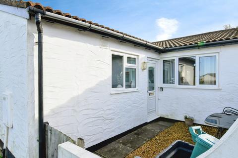2 bedroom bungalow for sale, Kingsley Park, Bideford EX39