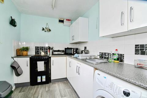 2 bedroom bungalow for sale, Kingsley Park, Bideford EX39