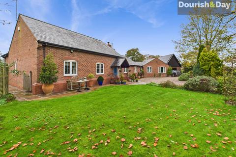 undefined, Malpas SY14