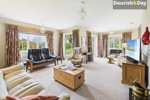 undefined, Malpas SY14