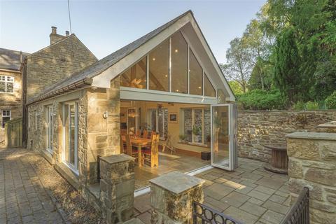 undefined, Minsteracres DH8