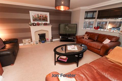 undefined, Featherstone Grove, Newcastle Upon Tyne