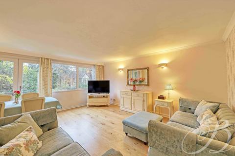 undefined, Boulters Lane, Maidenhead, SL6