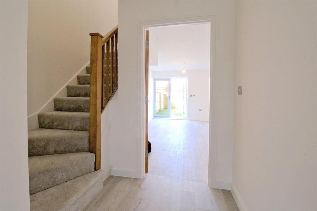 Entrance hall.png