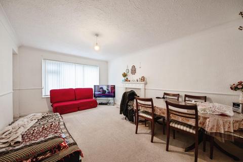 2 bedroom apartment for sale, Kingslea Road, Solihull