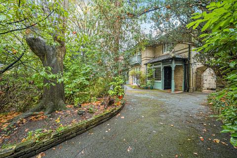 undefined, Highfield Hill, Crystal Palace, London, SE19