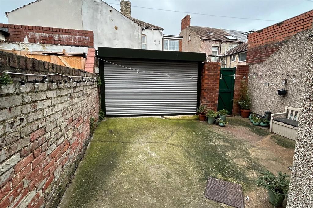 Rear Yard