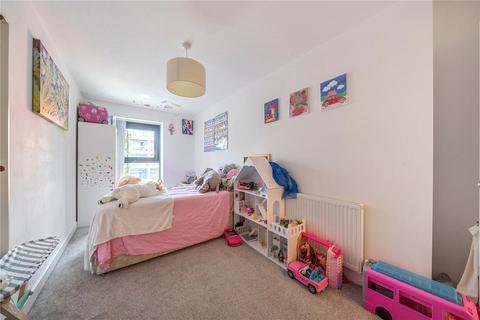 undefined, Kingman Way, Newbury, Berkshire