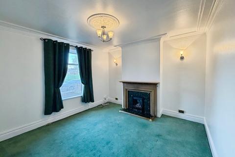 3 bedroom terraced house for sale, Ossett Lane, West Yorkshire WF12