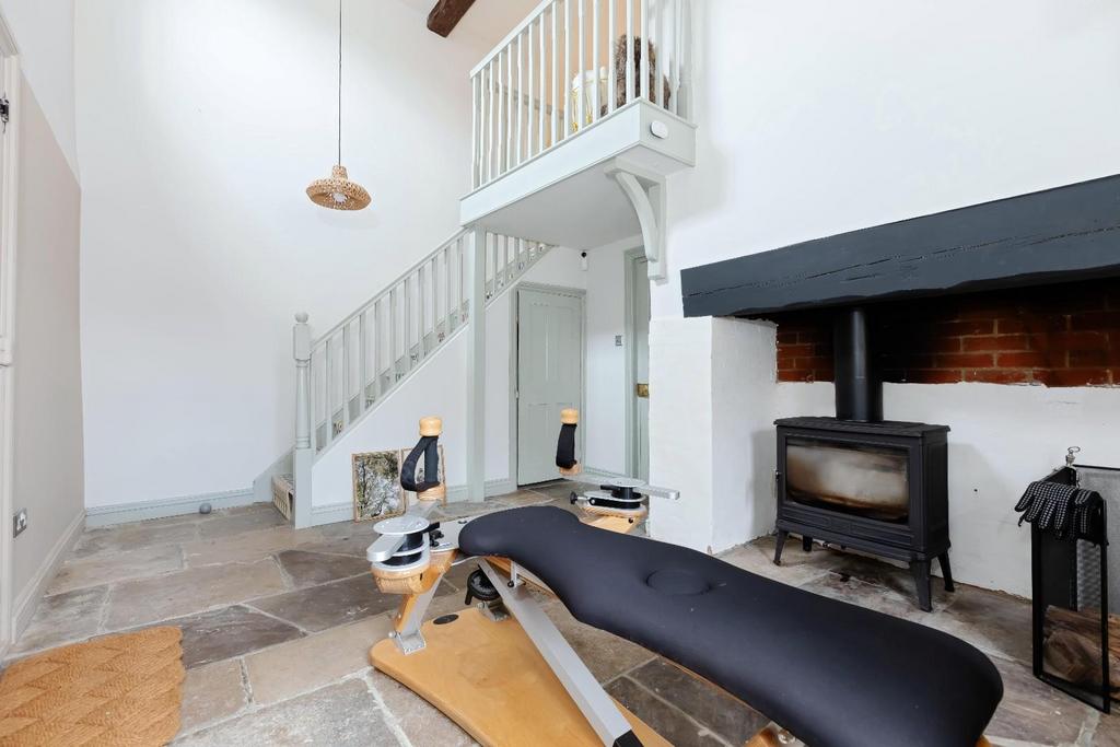 Church Farm House 46.jpg