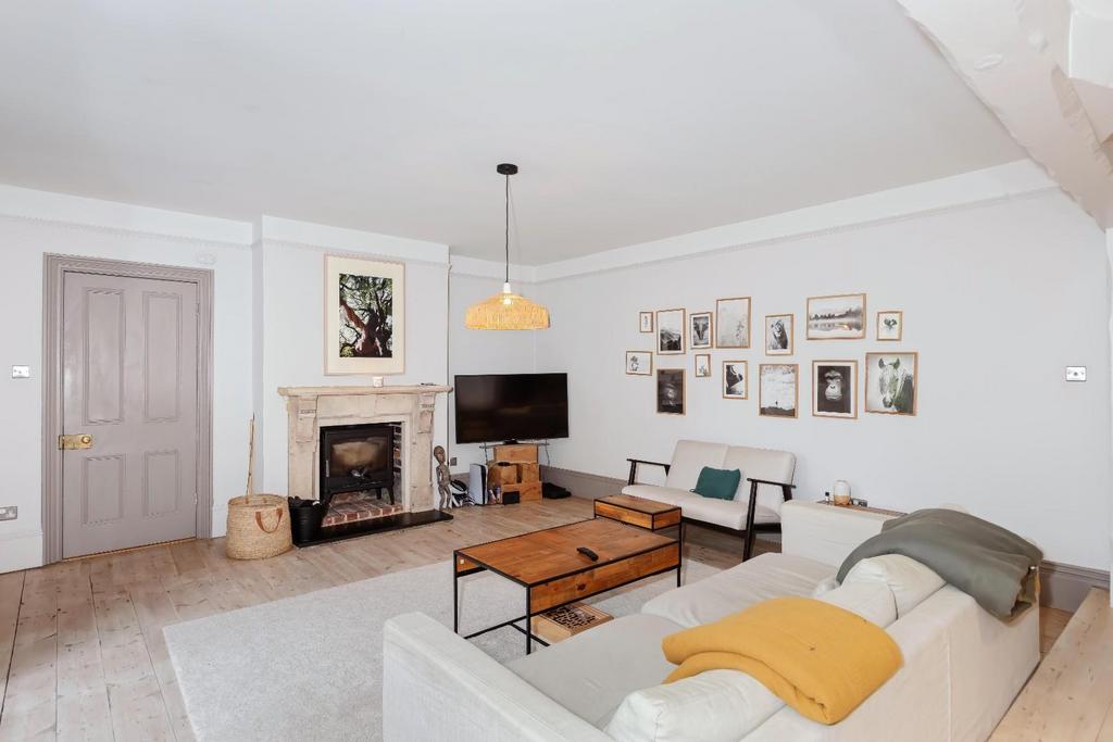 Church Farm House 51.jpg