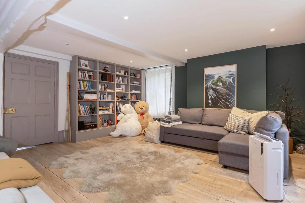 Church Farm House 50.jpg