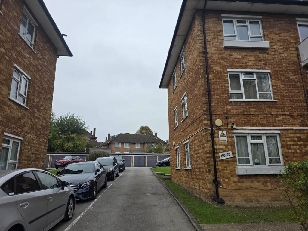 Well presented two bedroom flat