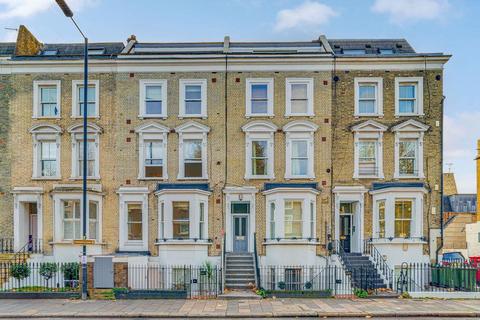 2 bedroom flat for sale, Harwood Road, London, SW6