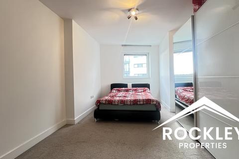 2 bedroom flat to rent, 4 Basin Approach, London E16
