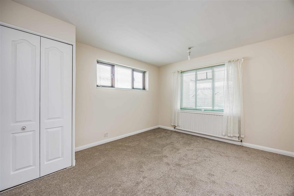 66 Durley Avenue, Cowplain-Small-Portico Marketing-