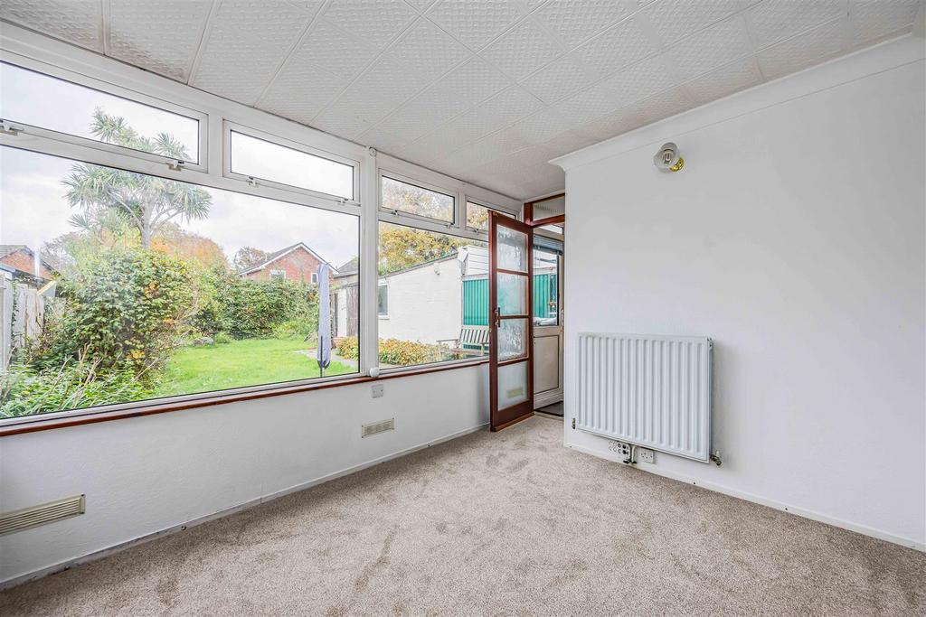 66 Durley Avenue, Cowplain-Small-Portico Marketing-
