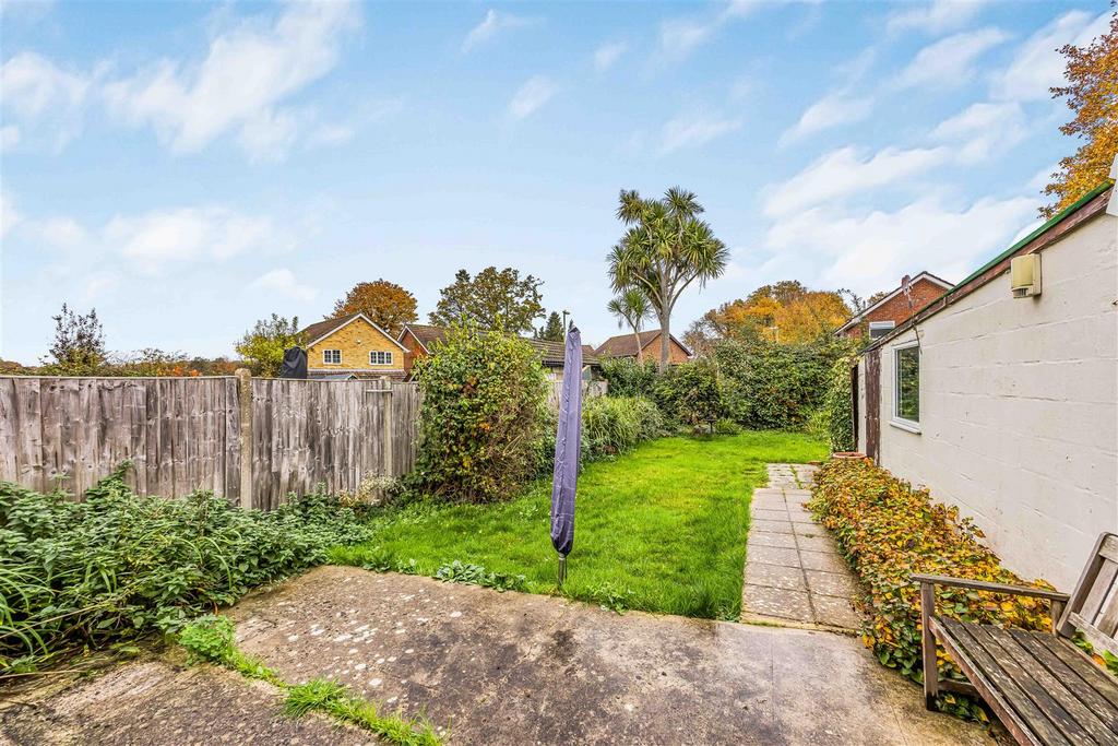 66 Durley Avenue, Cowplain-Small-Portico Marketing-