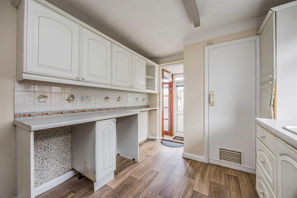 66 Durley Avenue, Cowplain-Small-Portico Marketing-