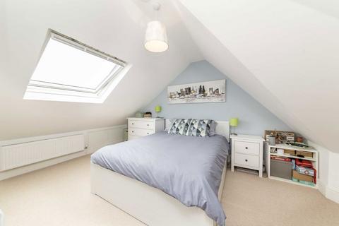 1 bedroom flat to rent, Conyers Road, London SW16
