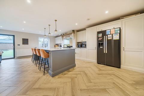 undefined, Kempshott Lane, Basingstoke RG22 5NA