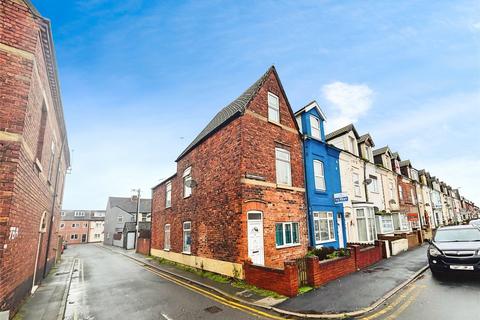 4 bedroom end of terrace house for sale, Jefferson Street, East Yorkshire DN14