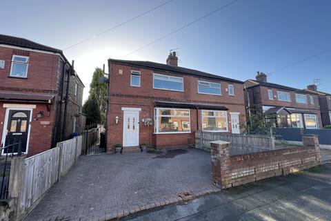 Dunoon Road, Reddish