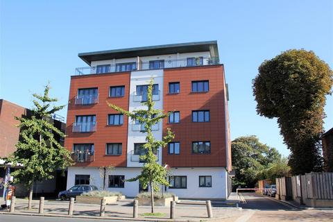 undefined, London Road, Mitcham