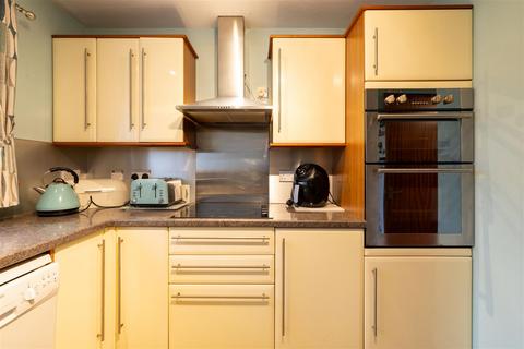 2 bedroom semi-detached bungalow for sale, Cherrybank Grove, Perth