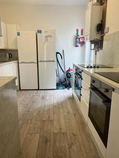 6 bedroom end of terrace house for sale, Swansea SA2