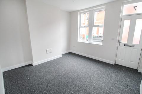 1 bedroom terraced house to rent, Dove Street, Bulwell NG6