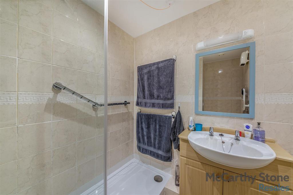 8668912-interior02.jpg
