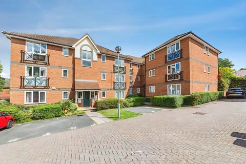Shaw Park, Crowthorne, Berkshire
