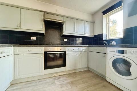 2 bedroom apartment for sale, Shaw Park, Crowthorne, Berkshire