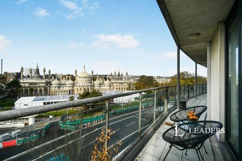 2 bedroom flat to rent, Princes Street, Brighton, East Sussex, BN2