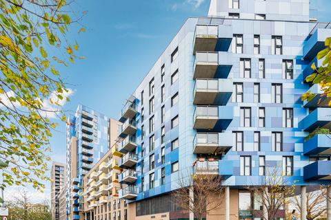 3 bedroom flat for sale, Parkside Avenue, Greenwich, London SE10