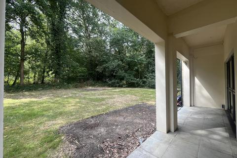 undefined, 8-10 Woodcote Side, Epsom KT18