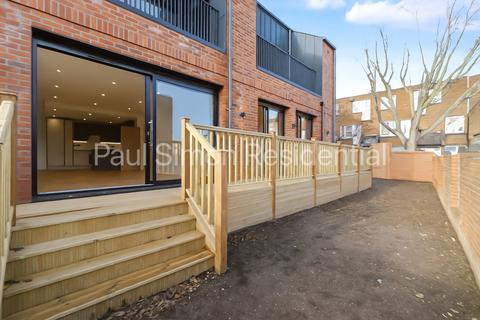 2 bedroom apartment for sale, Roman Way, Islington, London, N7